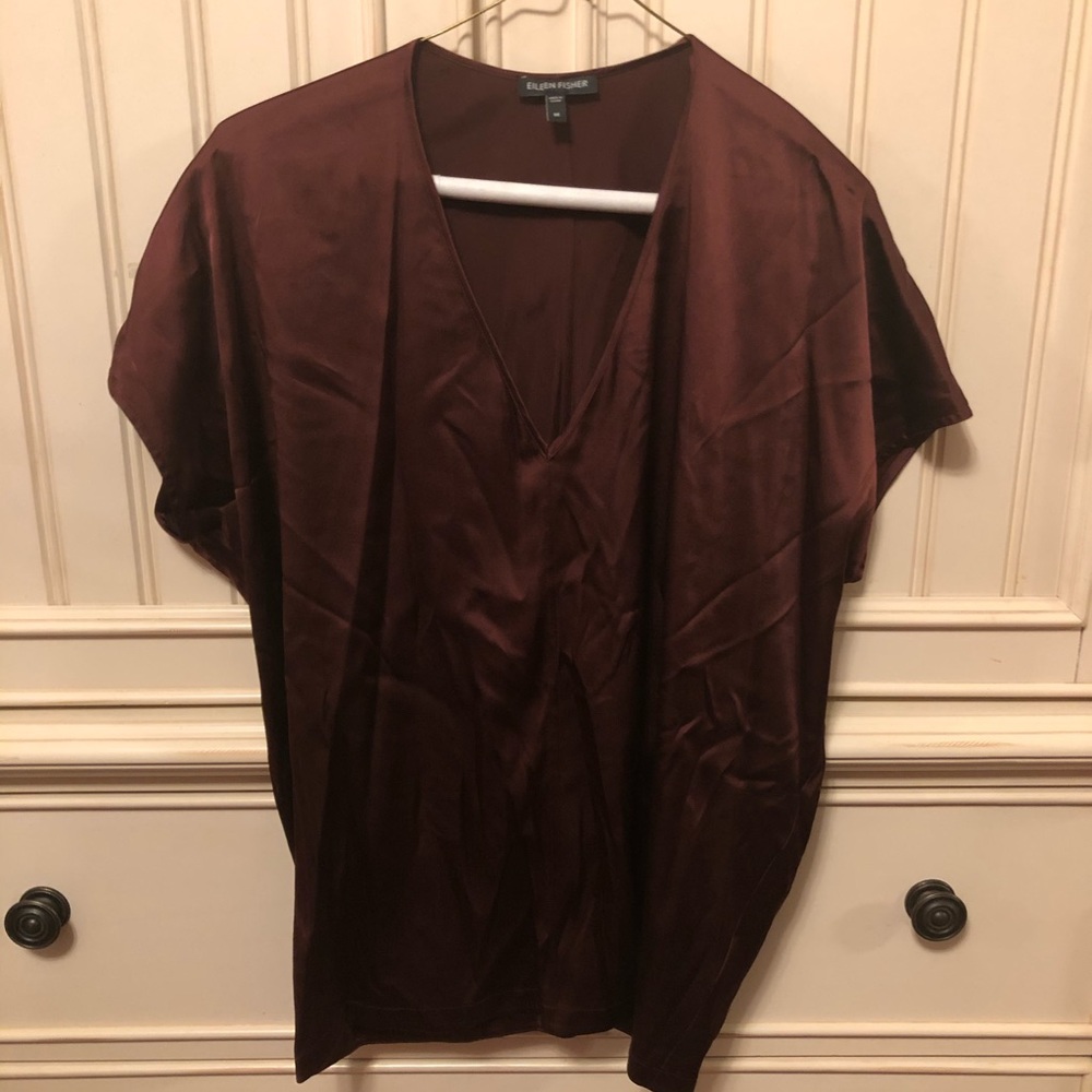 EUC Gorgeous maroon Silk Top